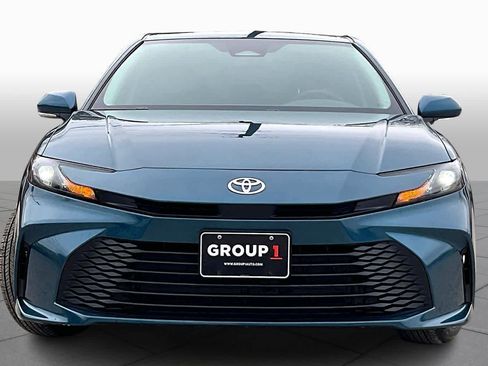 Used 2026 Toyota Camry LE image 4