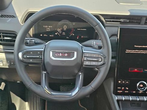 New 2026 GMC Terrain AT4 w/ Technology Package II AWD/4WD image 13