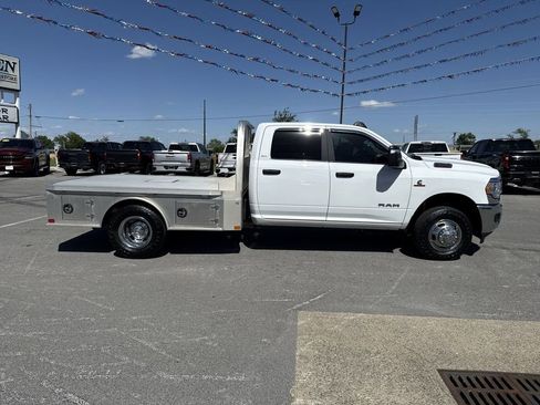 Used 2023 RAM 3500 SLT w/ Quick Order Package 2YG SLT AWD/4WD image 14