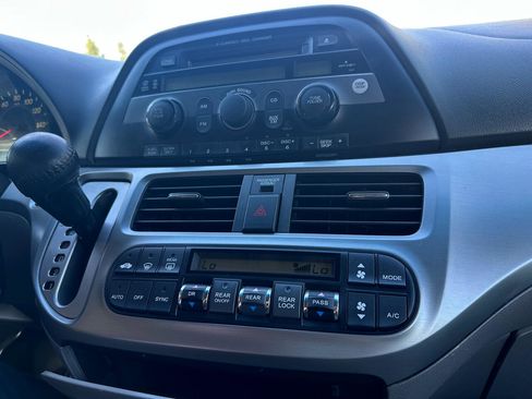 Used 2009 Honda Odyssey EX-L image 39