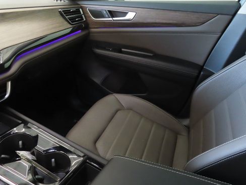 New 2025 Volkswagen Atlas SEL image 21