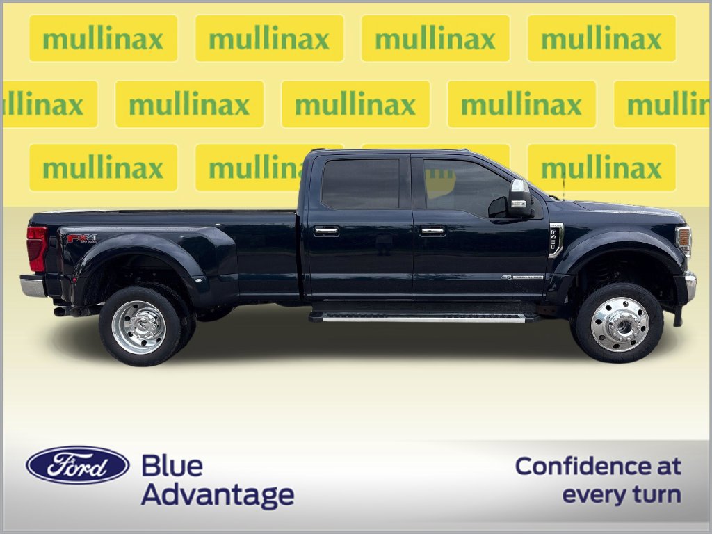 Used 2022 Ford F450 Lariat w/ Lariat Ultimate Package AWD/4WD image 2