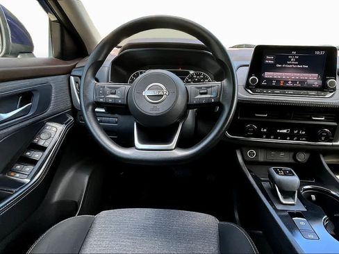 Used 2023 Nissan Rogue SV AWD/4WD image 6