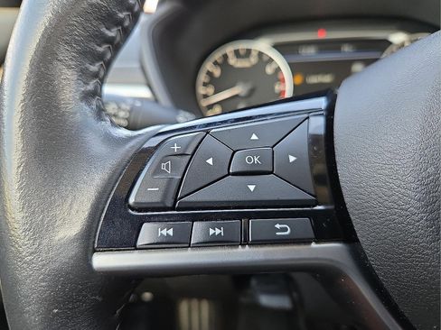 Used 2023 Nissan Altima 2.5 SL image 17