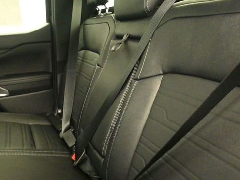 New 2025 Ford Ranger Lariat w/ FX4 Off-Road Package image 11