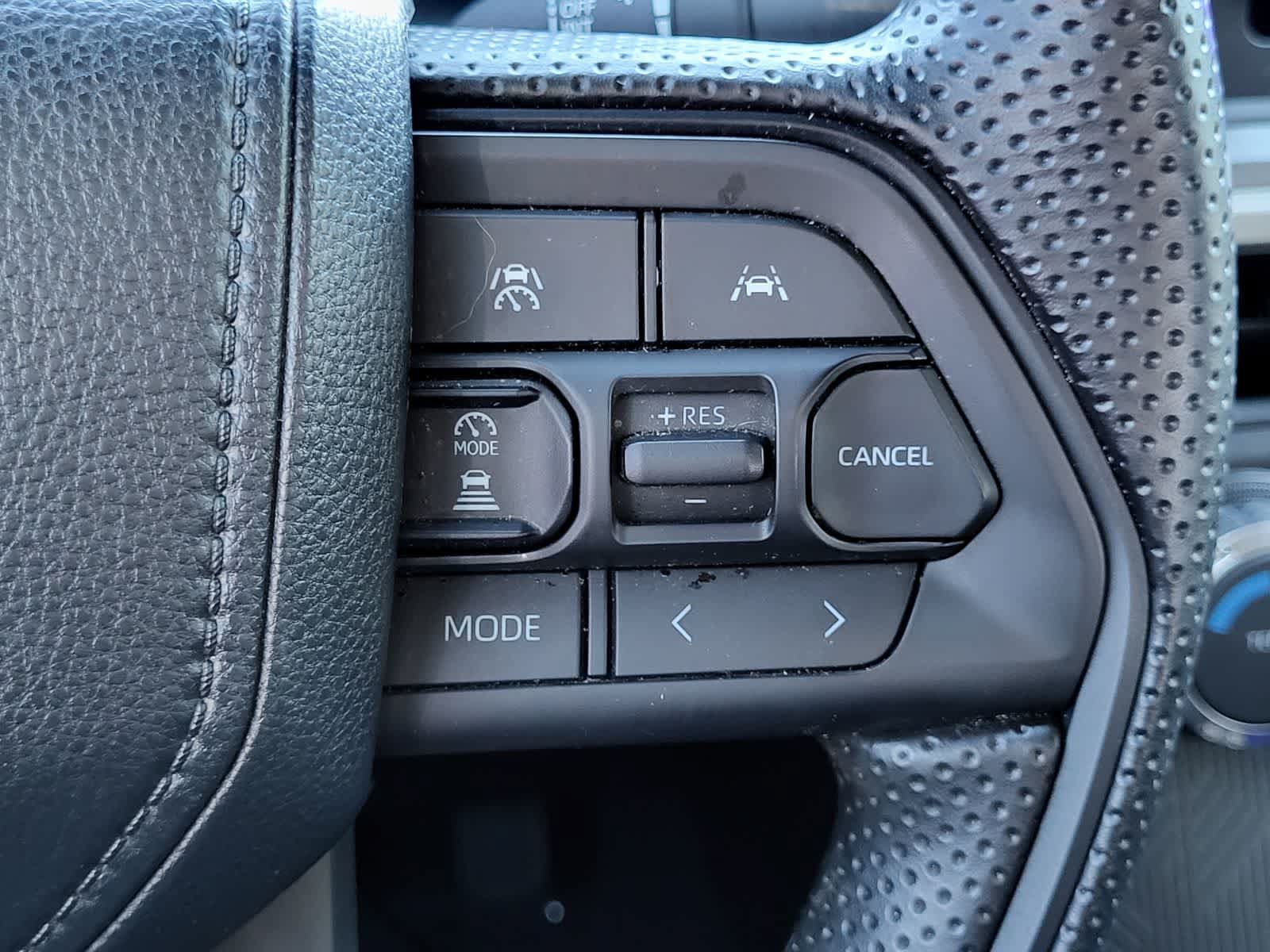 Used 2024 Toyota Tacoma SR5 RWD image 17