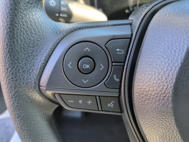 Used 2027 Toyota Corolla LE w/ LE Premium Package FWD image 16