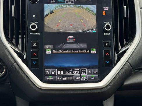 Certified 2025 Subaru Ascent Touring w/ Popular Package #2 AWD/4WD image 22
