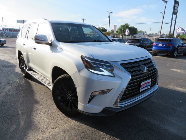 Used 2023 Lexus GX 460 Luxury w/ Sport Design Package AWD/4WD image 3