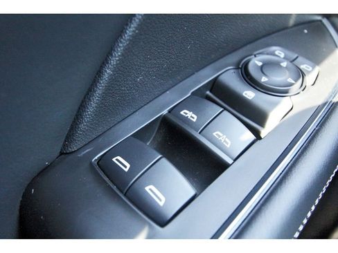 Used 2023 Buick Envision Preferred image 22