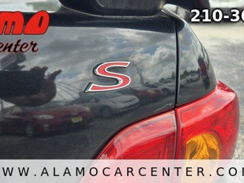 Used 2010 Toyota Corolla S image 14