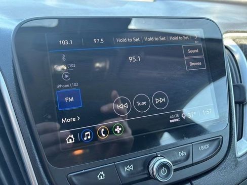 Used 2023 Chevrolet Malibu RS image 21