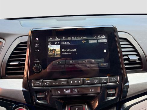 Used 2023 Honda Odyssey Touring image 15