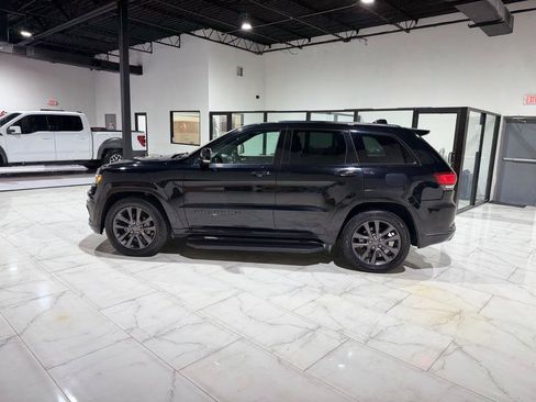 Used 2019 Jeep Grand Cherokee High Altitude RWD image 7