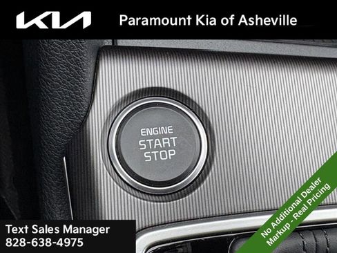 New 2026 Kia Sportage EX image 13