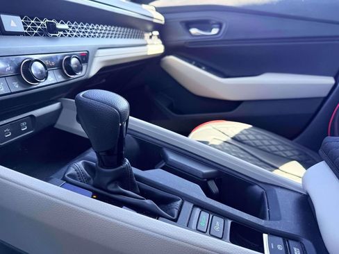 Used 2024 Honda Accord EX image 28