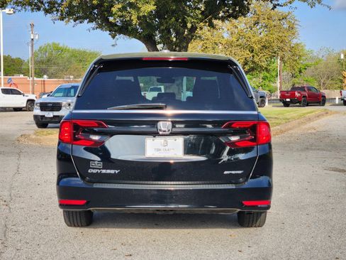Used 2024 Honda Odyssey Sport image 32