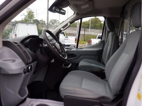 Used 2016 Ford Transit 250 130 Low Roof w/ Exterior Upgrade Package image 11