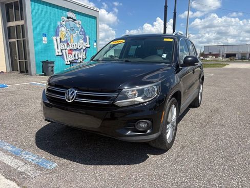 Used 2014 Volkswagen Tiguan SEL FWD image 7