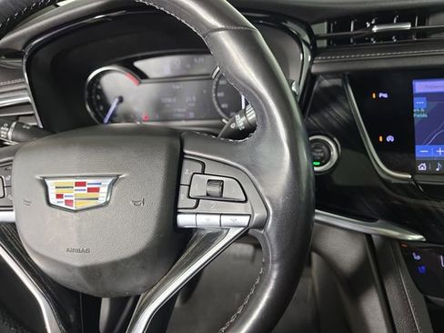 Used 2021 Cadillac XT6 Premium Luxury AWD/4WD image 29