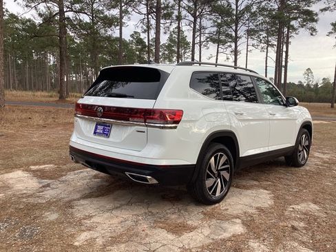 Used 2024 Volkswagen Atlas SE image 5