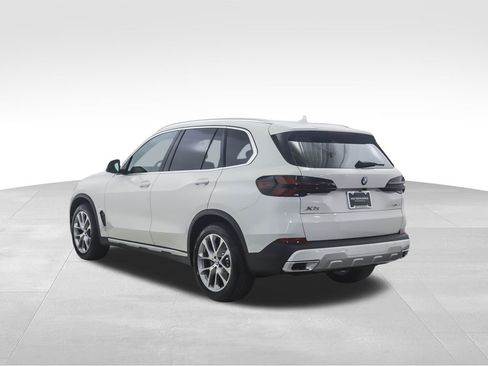 Used 2026 BMW X5 xDrive40i image 3