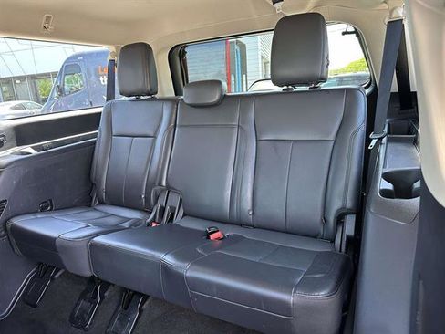 Used 2023 Ford Expedition Max XLT AWD/4WD image 11