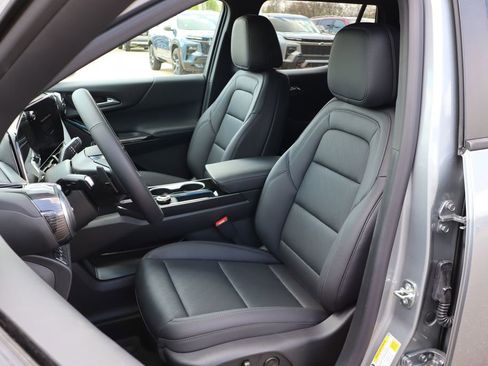 New 2026 Chevrolet Equinox LT AWD/4WD image 12