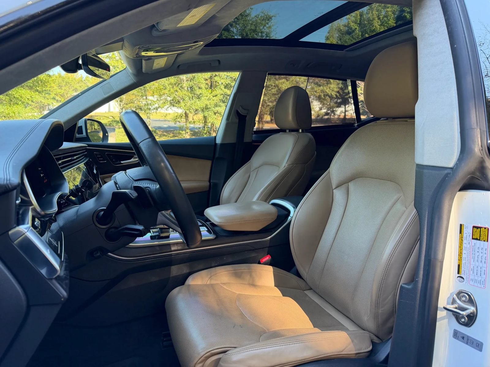 Used 2019 Audi Q8 Prestige AWD/4WD image 9