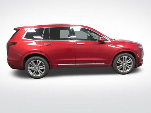 Certified 2023 Cadillac XT6 Premium Luxury w/ Technology Package FWD image 37