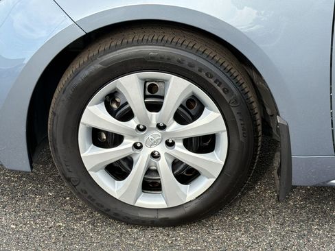 Used 2025 Toyota Corolla LE FWD image 13
