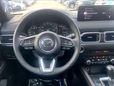 Used 2024 MAZDA CX-5 Signature image 4
