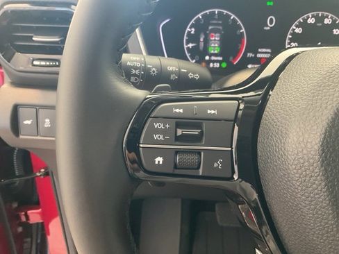 New 2025 Honda Pilot Touring image 11