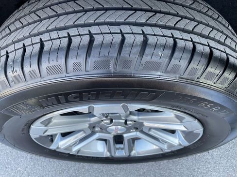 Used 2026 GMC Terrain Elevation image 30