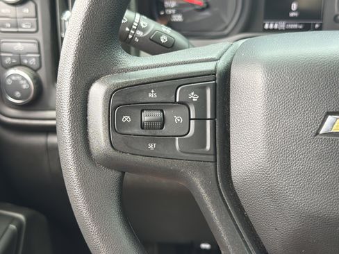 Used 2025 Chevrolet Silverado 1500 Custom AWD/4WD image 19