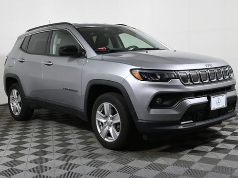 Used 2022 Jeep Compass Latitude w/ Convenience Group image 8