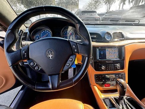 Used 2015 Maserati GranTurismo Sport RWD image 12