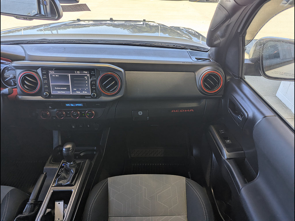 Used 2021 Toyota Tacoma TRD Off-Road AWD/4WD image 4