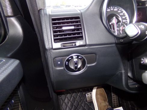 Used 2013 Mercedes-Benz G 63 AMG 4MATIC image 94