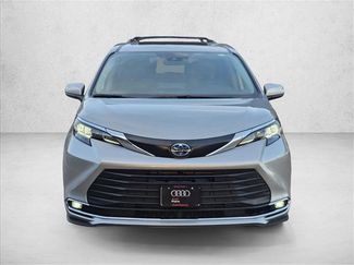 Used 2024 Toyota Sienna XLE video 2