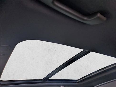 Used 2024 GMC Yukon Denali w/ Denali Reserve Package image 16