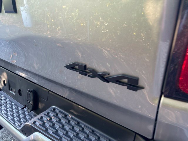 Used 2025 RAM 1500 Laramie w/ Night Edition AWD/4WD image 16