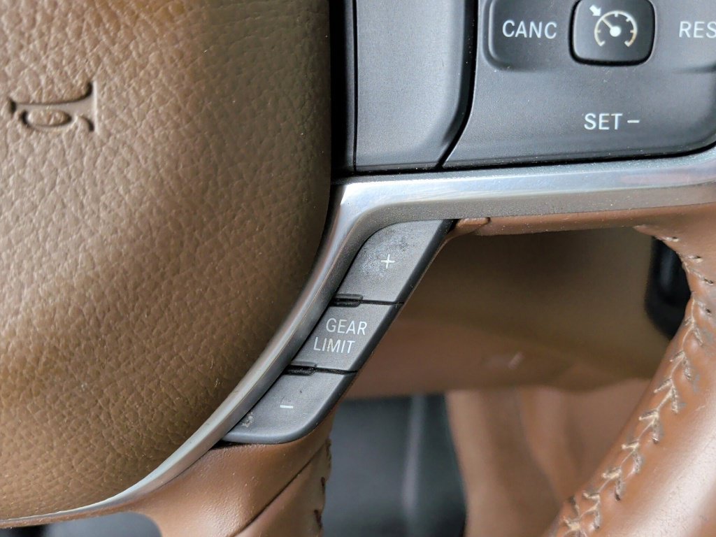 Used 2020 RAM 1500 Laramie RWD image 20