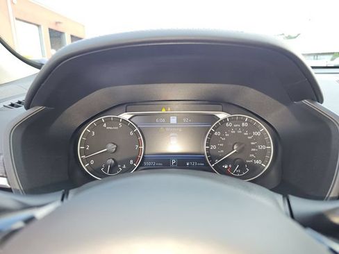 Used 2024 Nissan Altima 2.5 SL AWD/4WD image 14