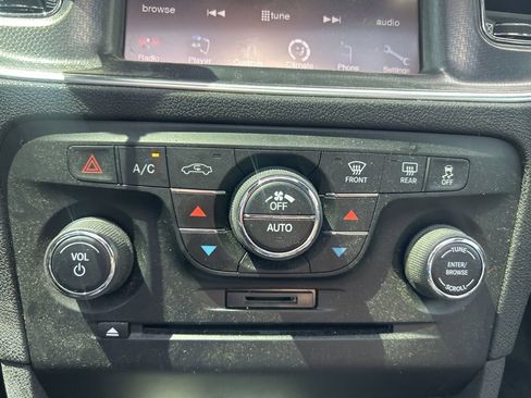 Used 2014 Dodge Charger SXT Plus AWD/4WD image 18