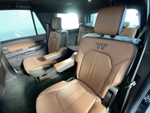 Used 2022 Ford Expedition King Ranch image 28