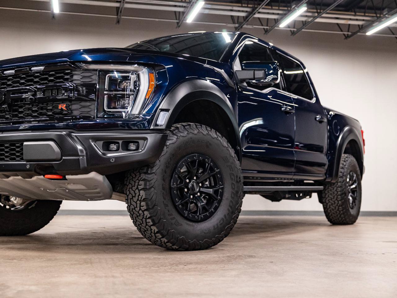 Used 2023 Ford F150 Raptor w/ Equipment Group 802A Raptor R AWD/4WD image 20