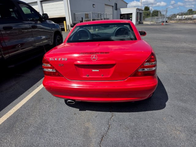 Used 2001 Mercedes-Benz SLK 230 image 17