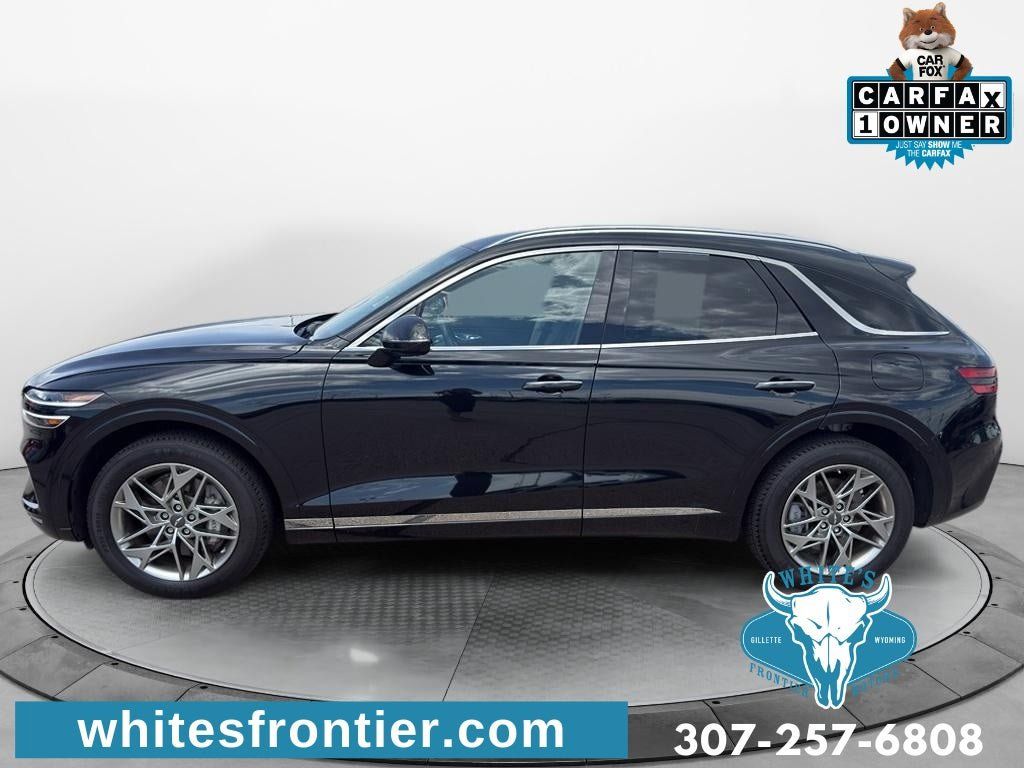 Used 2025 Genesis GV70 2.5T AWD/4WD image 2