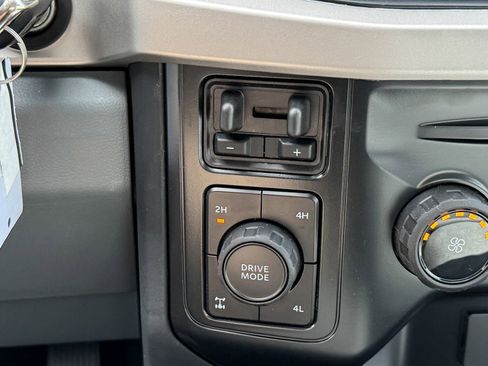 New 2026 Ford F350 XLT w/ FX4 Off-Road Package image 29